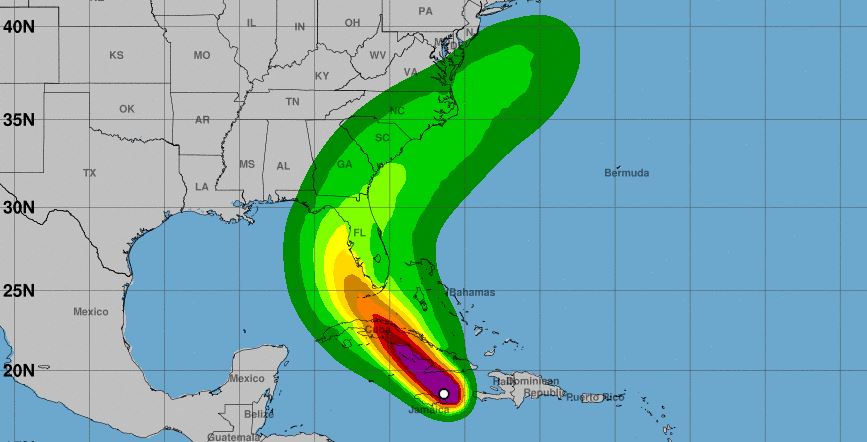 La tormenta tropical Elsa continúa su paso en el Caribe. 
(Foto Prensa Libre: NHC)