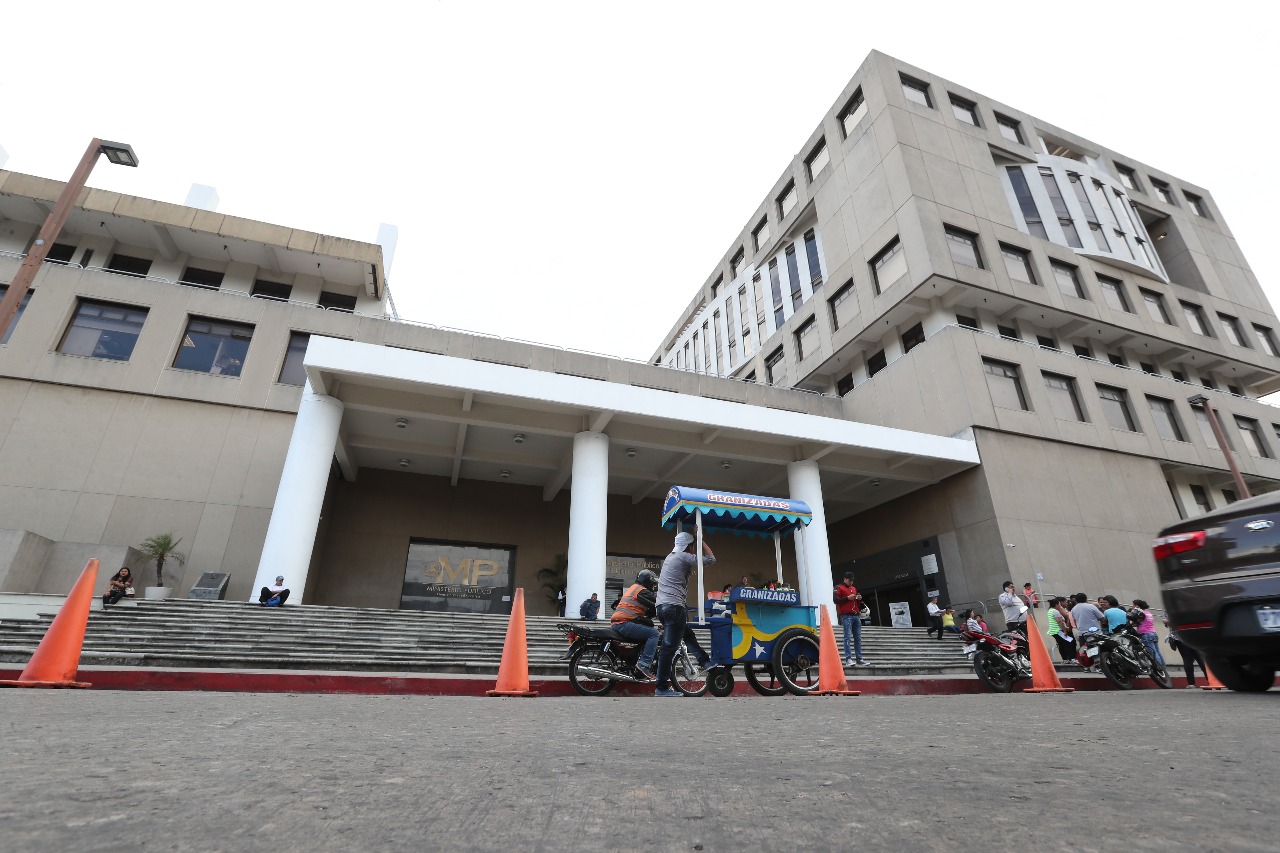 Sede del Ministerio Público en la capital de Guatemala.  (Foto: Prensa Libre: HemerotecaPL). 