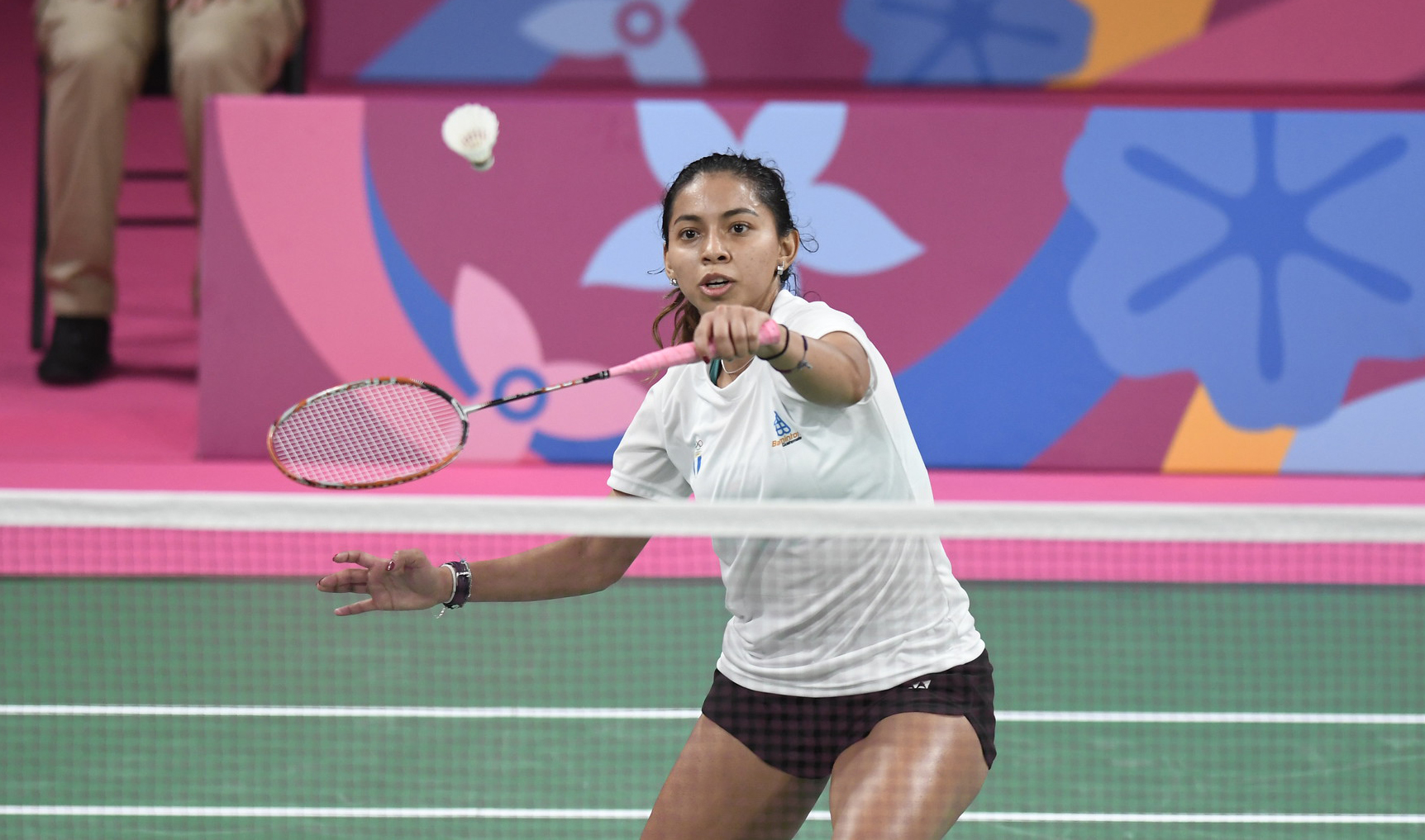 La historia del bádminton guatemalteco tendrá siempre grabado el nombre de Nikté Sotomayor en letras de oro. En los Juegos Panamericanos de Lima 2019, se convirtió en la primera mujer en ganar una presea panamericana para este deporte. Ahora, la atleta guatemalteca será la primera badmintonista en representar al país en unos Juegos Olímpicos. Foto Prensa Libre: COG