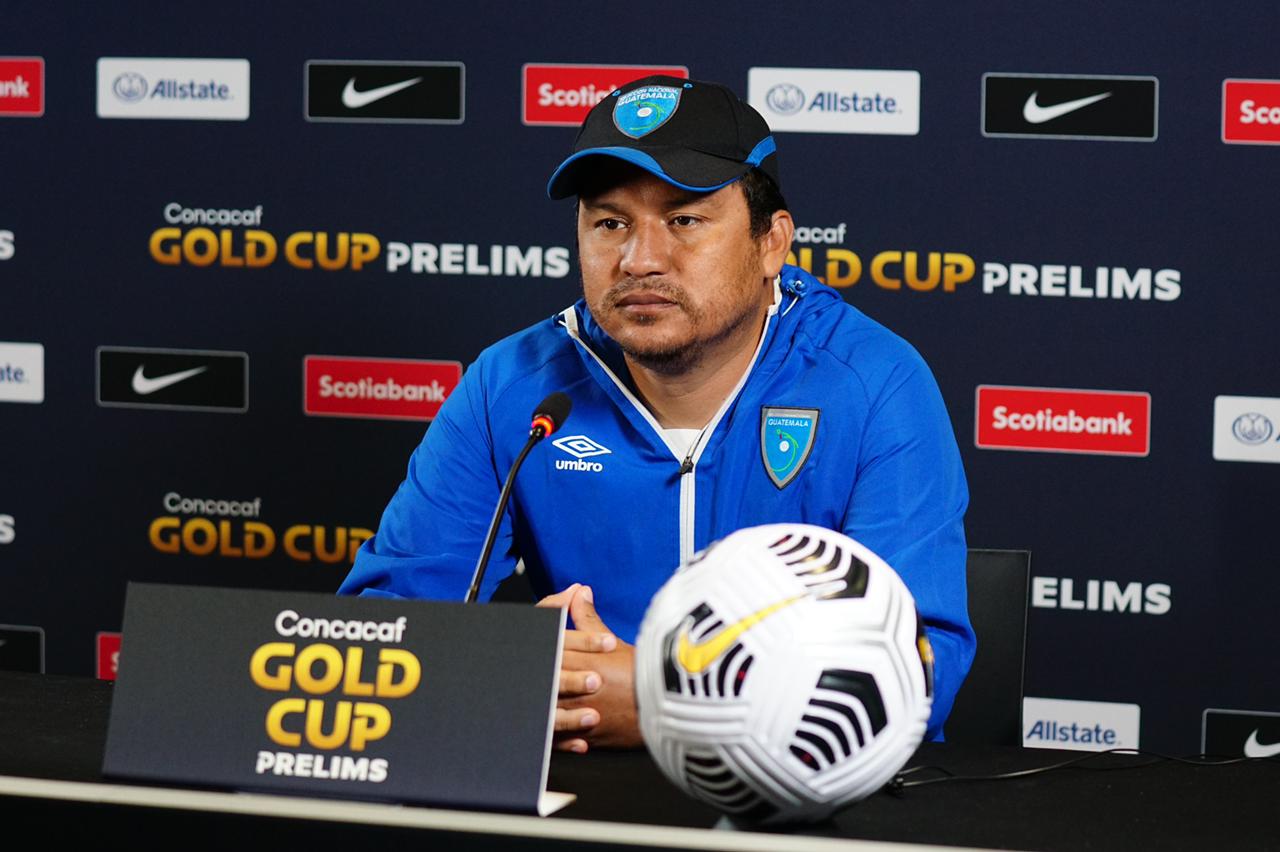 Amarini Villatoro, técnico de Guatemala, habló en al previa del  partido de Guadalupe. (Foto Prensa Libre: Fedefut).