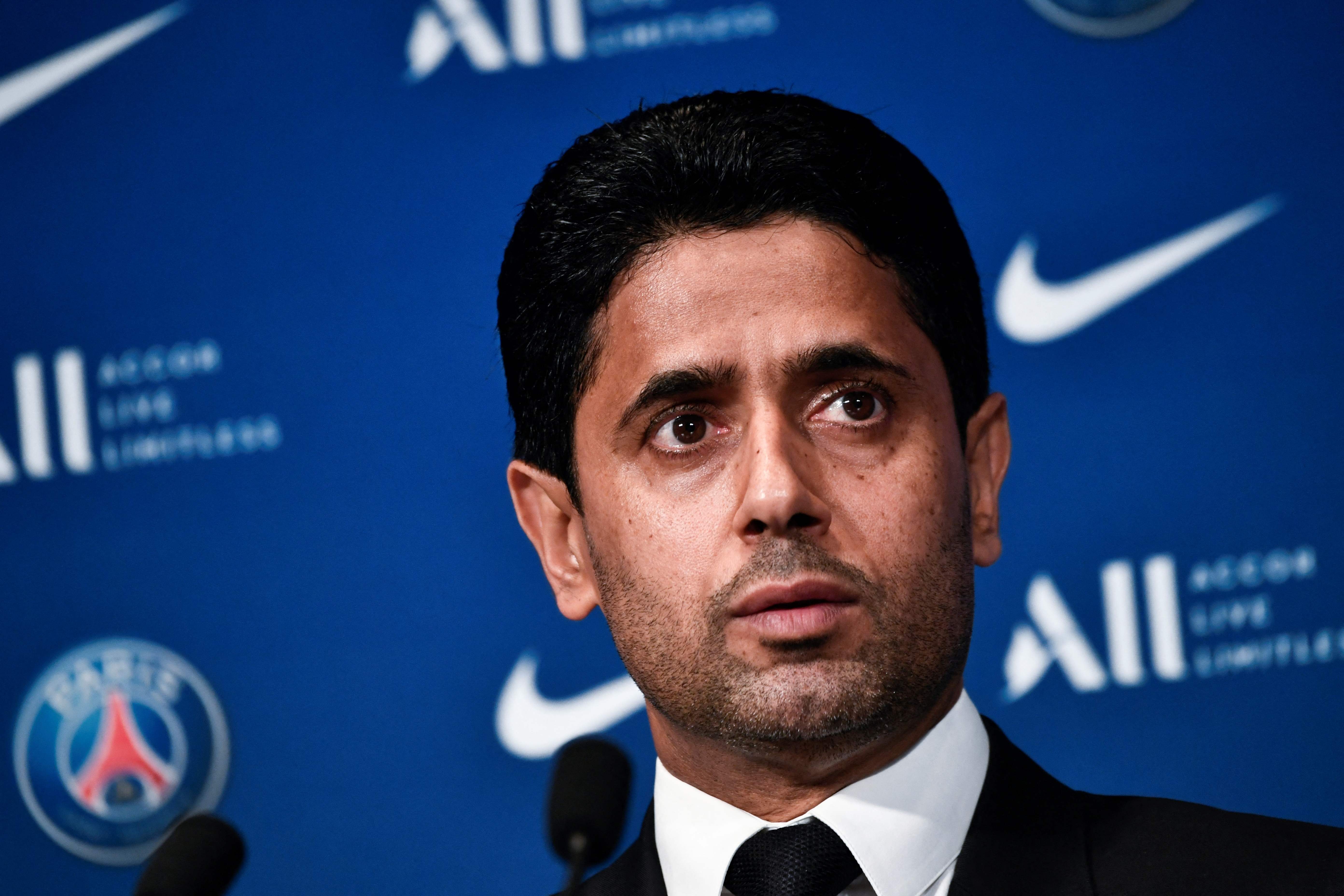 El presidente del Paris Saint-Germain, Nasser Al-Khelaifi habló durante una  hora en la conferencia de prensa de Messi. Foto Foto Prensa Libre (AFP)