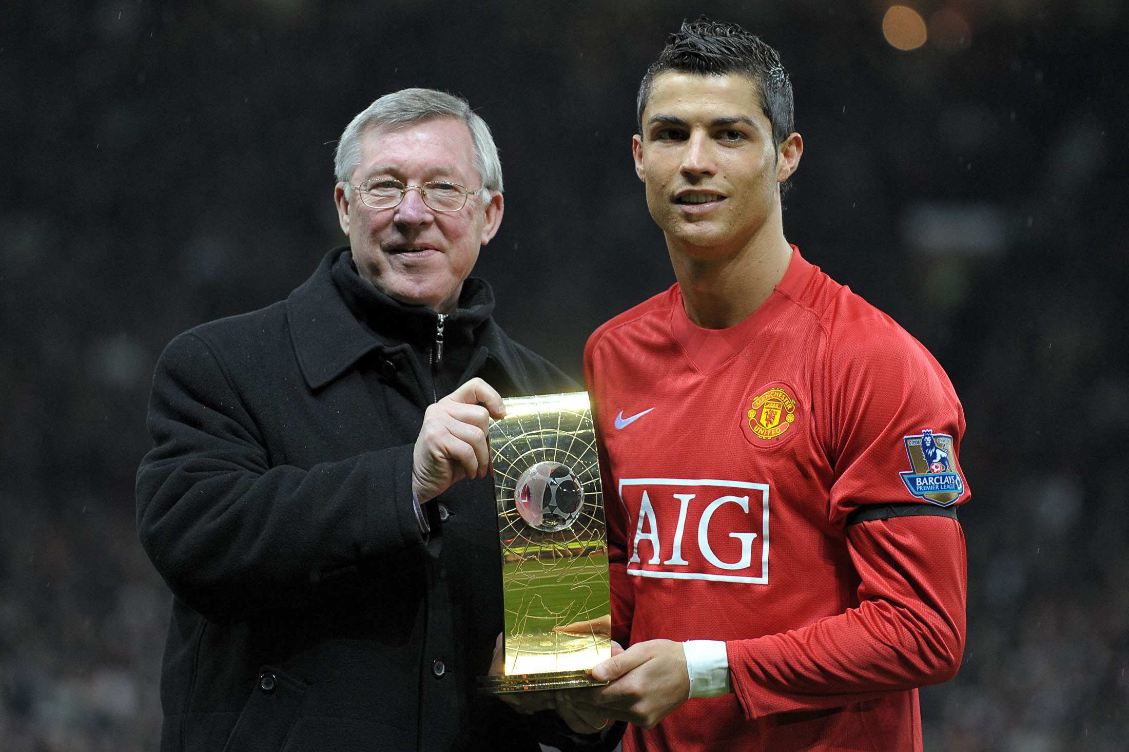 Cristiano Ronaldo dijo que el Manchester United "siempre tuvo un lugar especial en su corazón" después de sellar su regreso a Old Trafford procedente de la Juventus el 31 de agosto de 2021. Le dedicó su retorno a Sir Alex Ferguson, su mentor. Foto Prensa Libre: AFP.