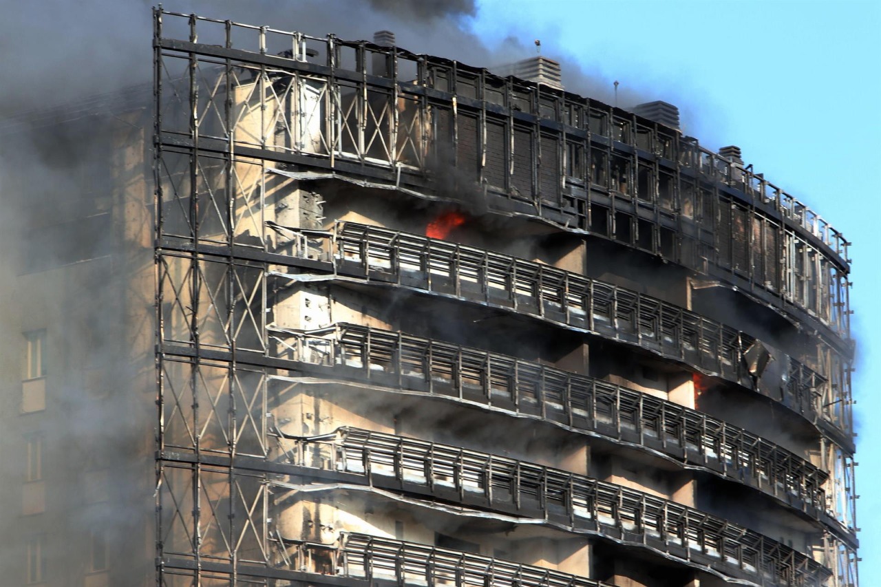 INCENDIO EN RASCACIELOS