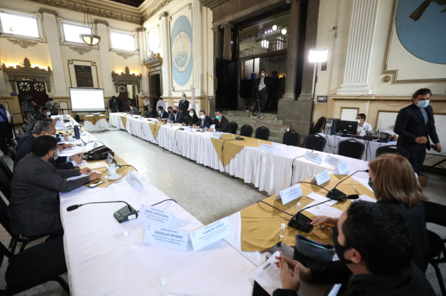 Hubo poca presencia de Jefes de Bloque en la reunión en donde se acordó la agenda de las sesiones plenarias, en donde se incluyen varios proyectos en materia económica. Fotografía: Congreso.  