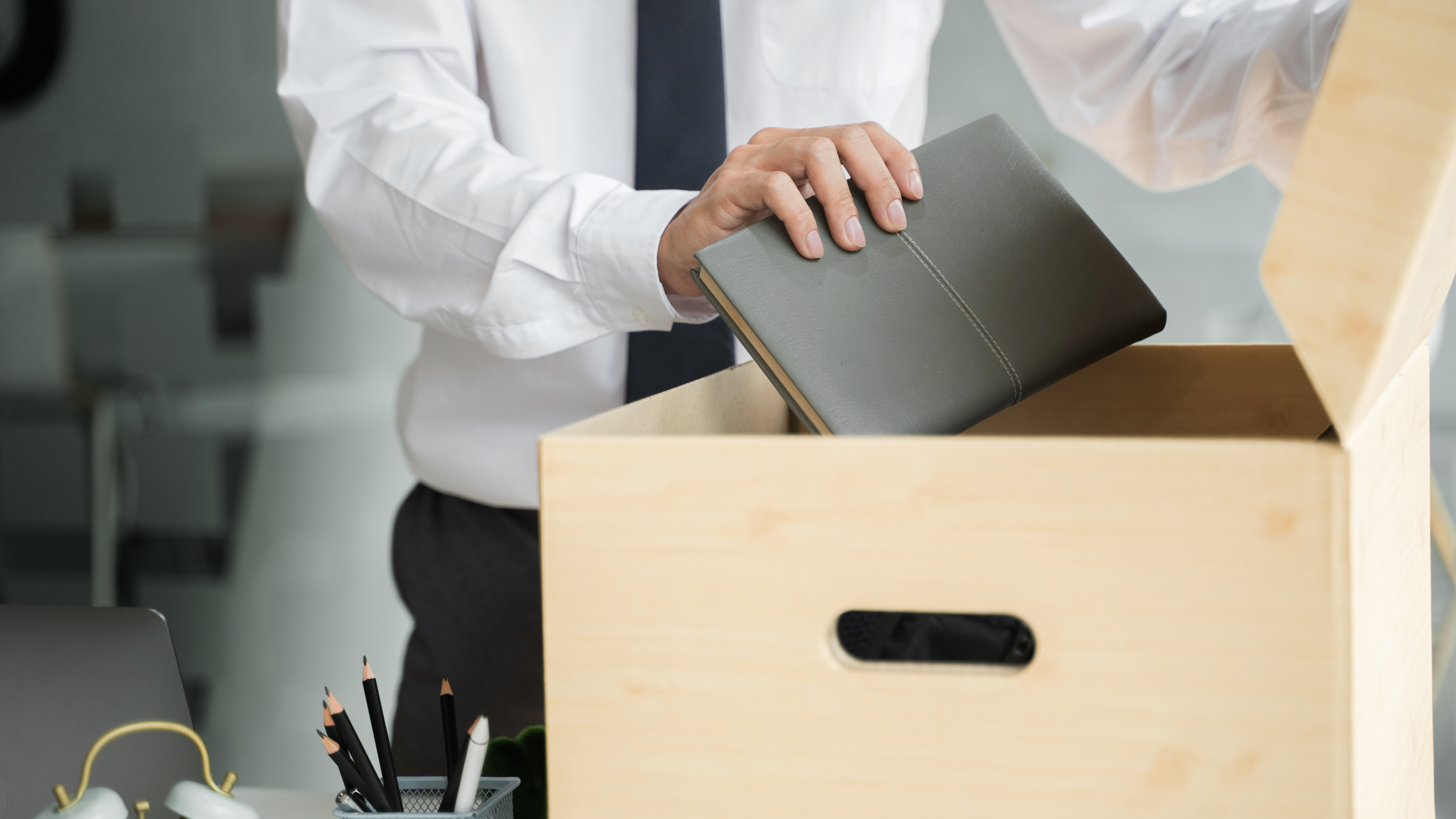 El impacto causado por la salida de un jefe hacia su equipo se relaciona con la personalidad que el líder tenía dentro del espacio laboral. (Foto Prensa Libre: Shutterstock)