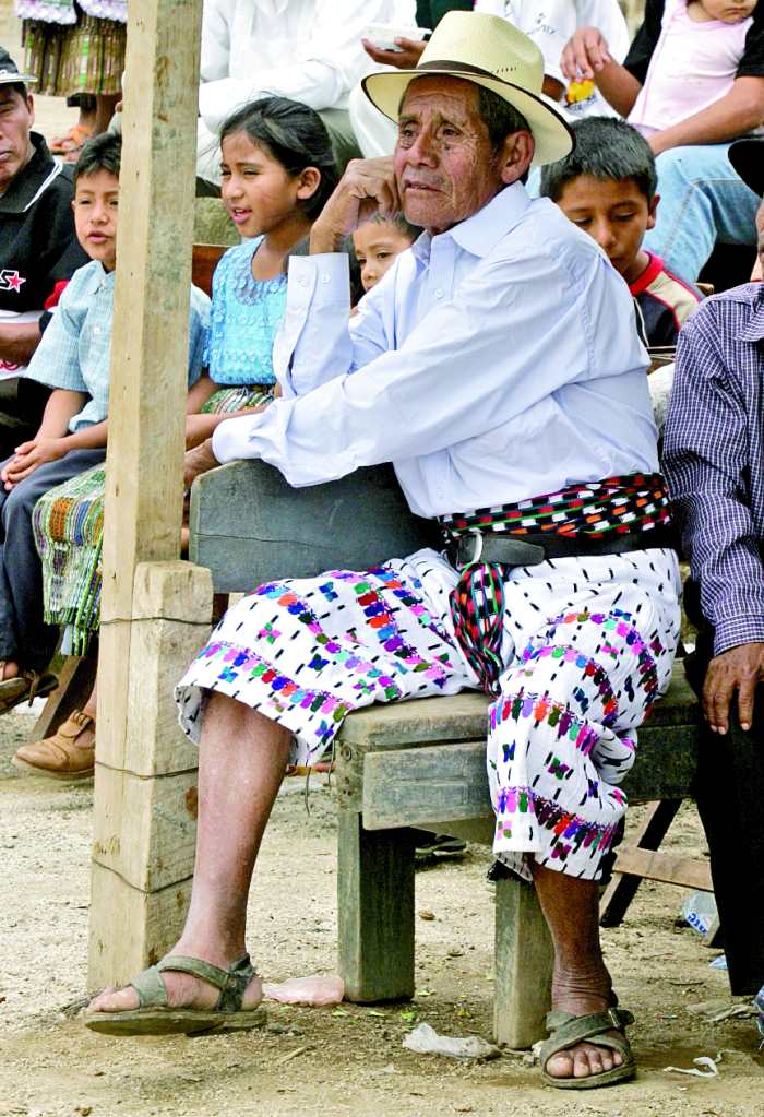 Traje ancestral 