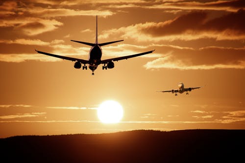 Actualmente se está llevando a cabo la búsqueda del avión, que se complica por el mal tiempo y porque ya anocheció.
(Foto: Pexels)