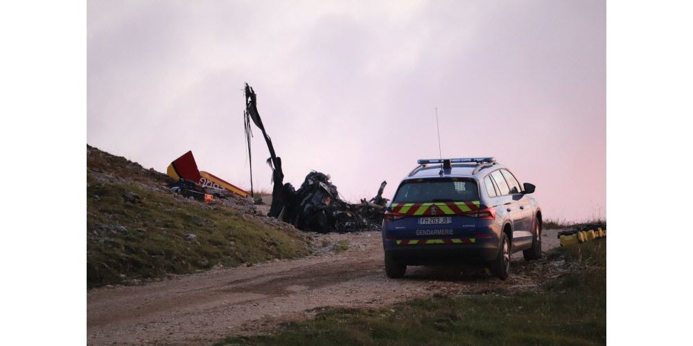 Iré allí mañana por la mañana para encontrarme con los gendarmes y agentes de seguridad civil", anunció el ministro del Interior, Gérard Darmanin.
(Foto Prensa Libre: Benoit Lagneux