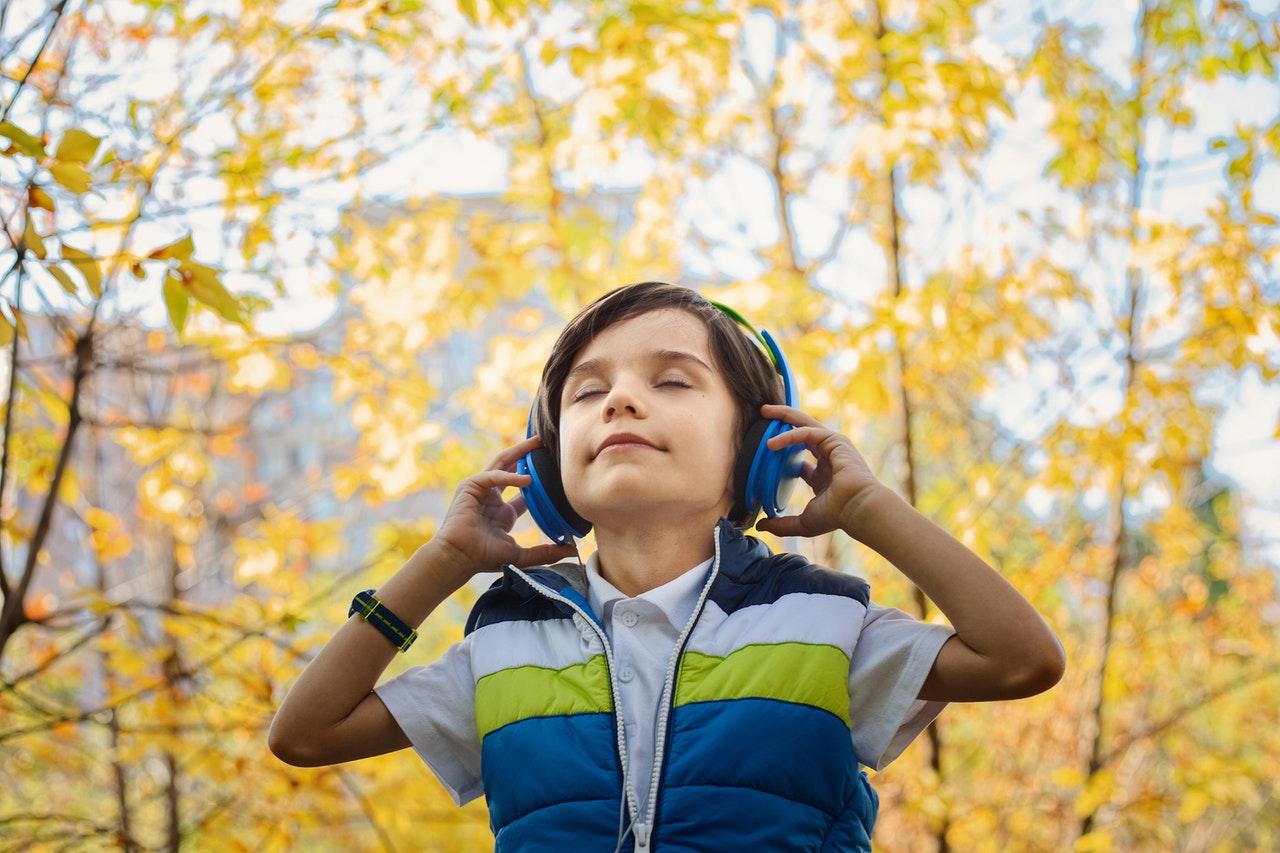 ¿Los sonidos del mar o de la naturaleza reducen el estrés? Estos son los beneficios de la música relajante