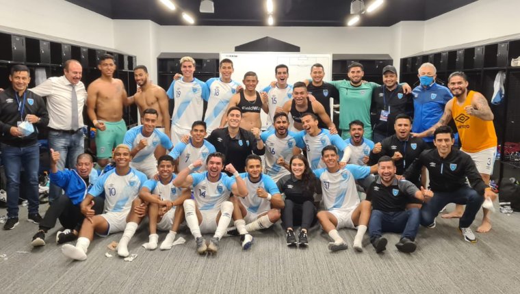 Los jugadores de Guatemala que fueron convocados en septiembre para jugar un amistoso ante El Salvador. Ganaron 2-0, pero no fue en fecha Fifa. Foto Fedefut.