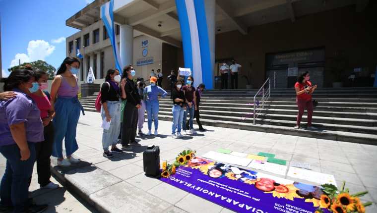 Blanca y Angie fueron localizadas sin vida pocos días después de su desaparición, por lo que varios colectivos exigían justicia. (Foto Prensa Libre: Hemeroteca PL)