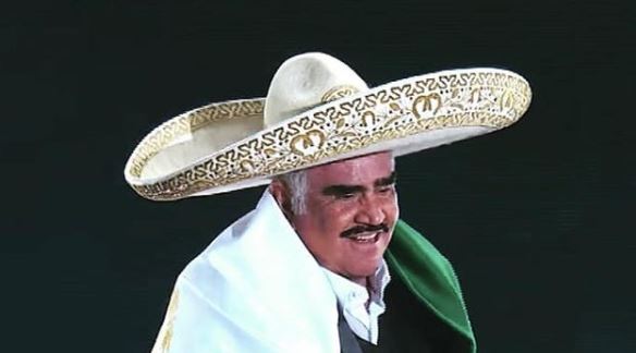 Vicente Fernández continúa hospitalizado desde agosto de este año luego de sufrir una caída en su rancho "Los Tres Potrillos".  (Foto Prensa Libre: instagram.com/_vicentefdez/)