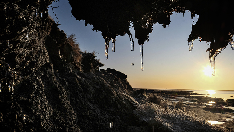 El permafrost almacena el doble del carbono de lo que hay en la atmósfera, y se está derritiendo. (GETTY IMAGES)