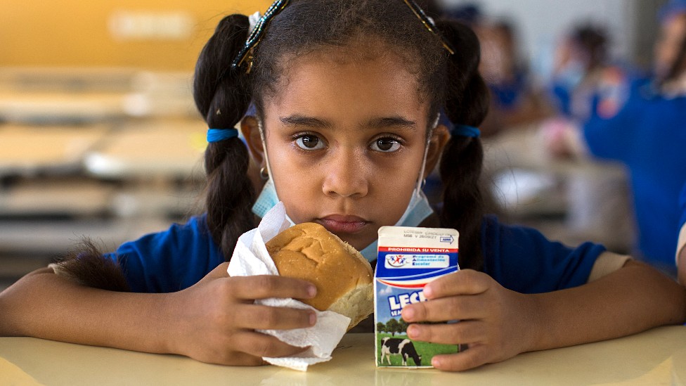 Una generación entera está "en riesgo de no poder desarrollar su pleno potencial", señaló Claudia Uribe, directora de la Oficina Regional de Educación para América Latina y el Caribe (OREALC/UNESCO).

