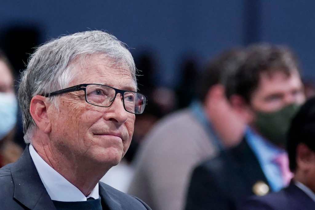 Bill Gates lamenta que la falsa información influya e la poca aceptación de las vacunas anticovid. (Foto Prensa Libre: AFP)