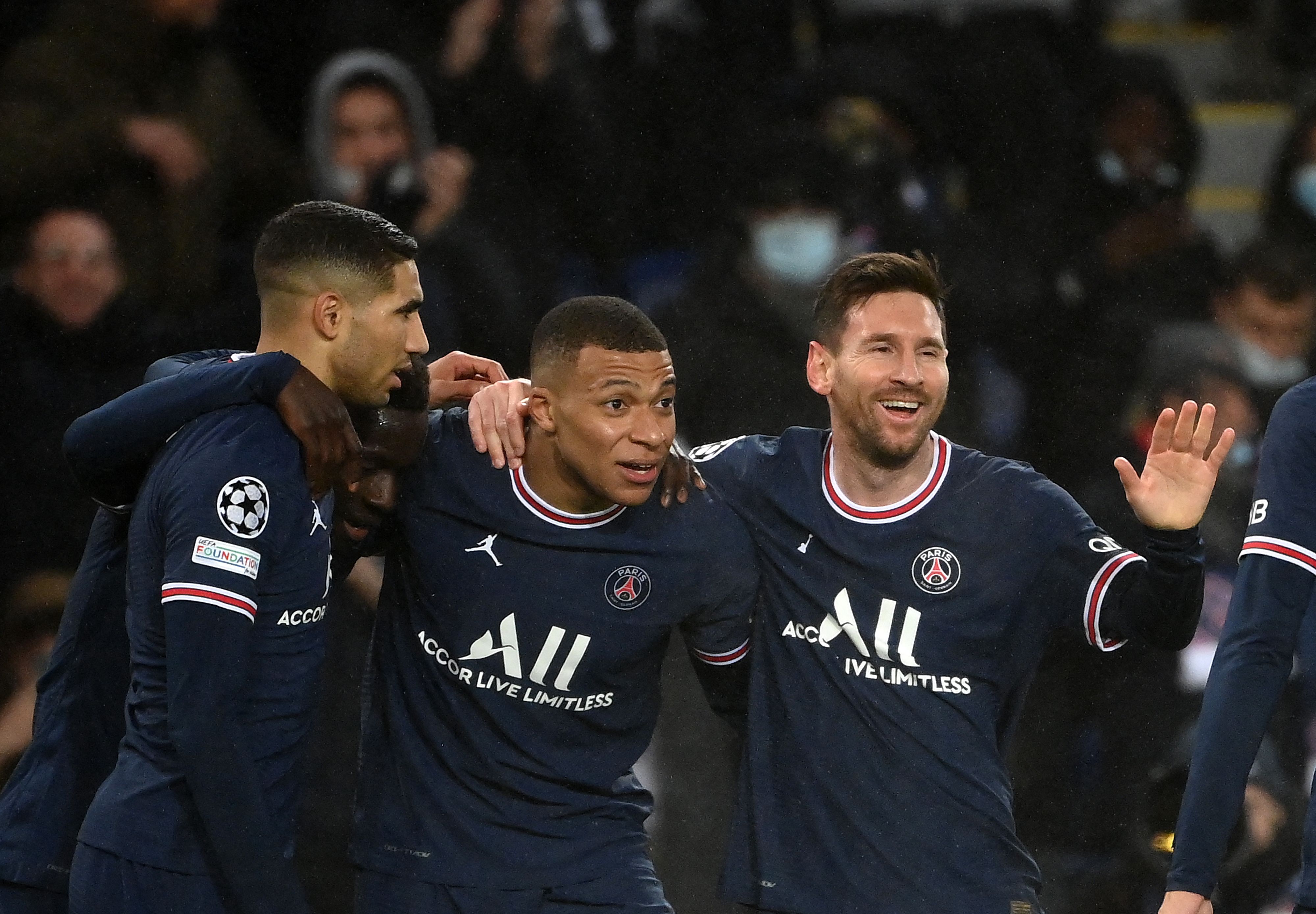 El diario L'Equipe publicó un artículo en el que desvelan que han fricciones en el vestuario del PSG debido a privilegios de algunos jugadores. Foto Prensa Libre: AFP.