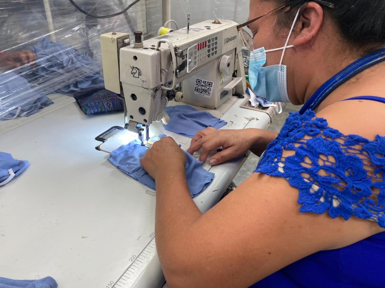 Guatemala se ha especializado en la elaboración de prendas de vestuario con alto valor agregado que despacha a EE. UU. (Foto Prensa Libre: Hemeroteca)  