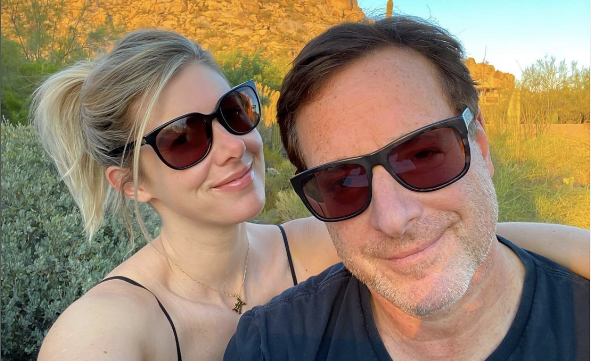 Bob Saget y Kelly Rizo se conocieron en 2015 y tres años más tarde contrajeron matrimonio en una boda realizada en Santa Mónica, California. (Foto Prensa Libre: @eattravelrock/Instagram)