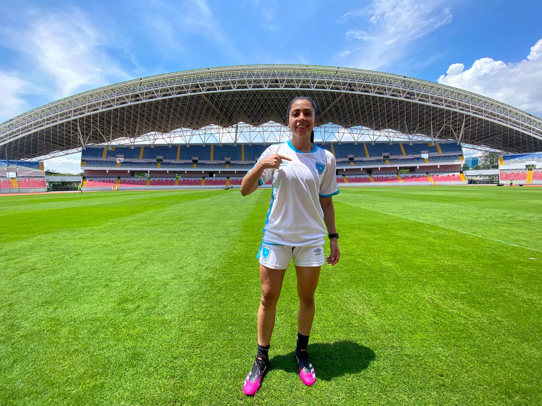 Ana Lucía Martínez muestra su nostalgia por la Selección de Guatemala y recuerda uno de los goles en el  Premundial 2016. (Foto Ana Lucía Martínez).