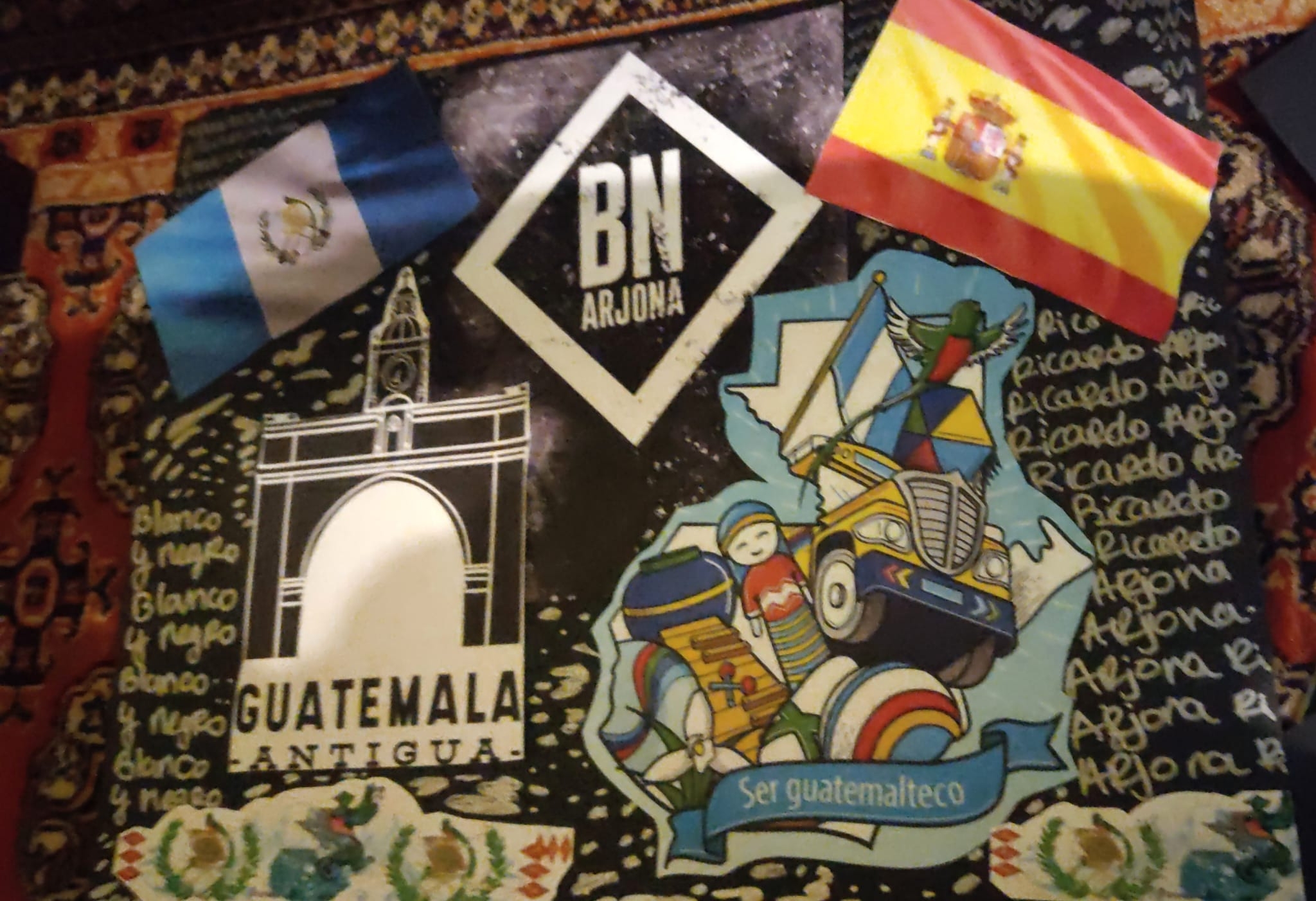 Cartel para apoyar a Ricardo Arjona