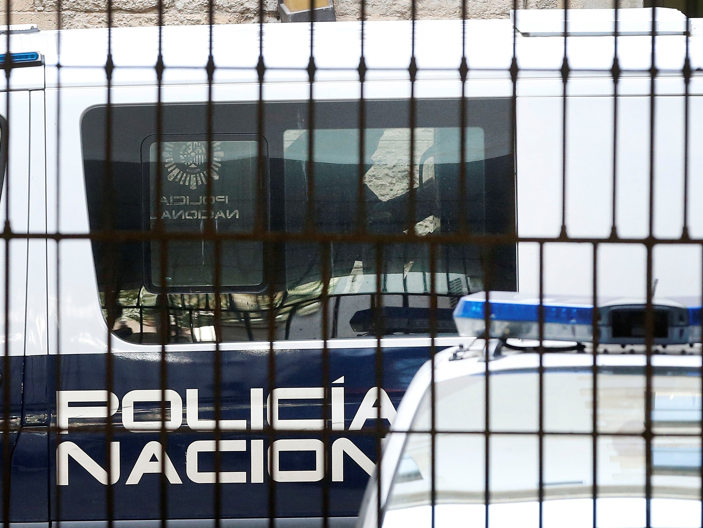 Policía en escena del crimen en Elche