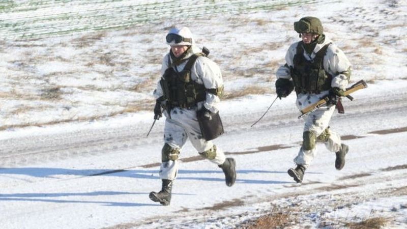 Una acumulación militar rusa alrededor de Ucrania ha provocado alarma. (ANADOLU AGENCY)

