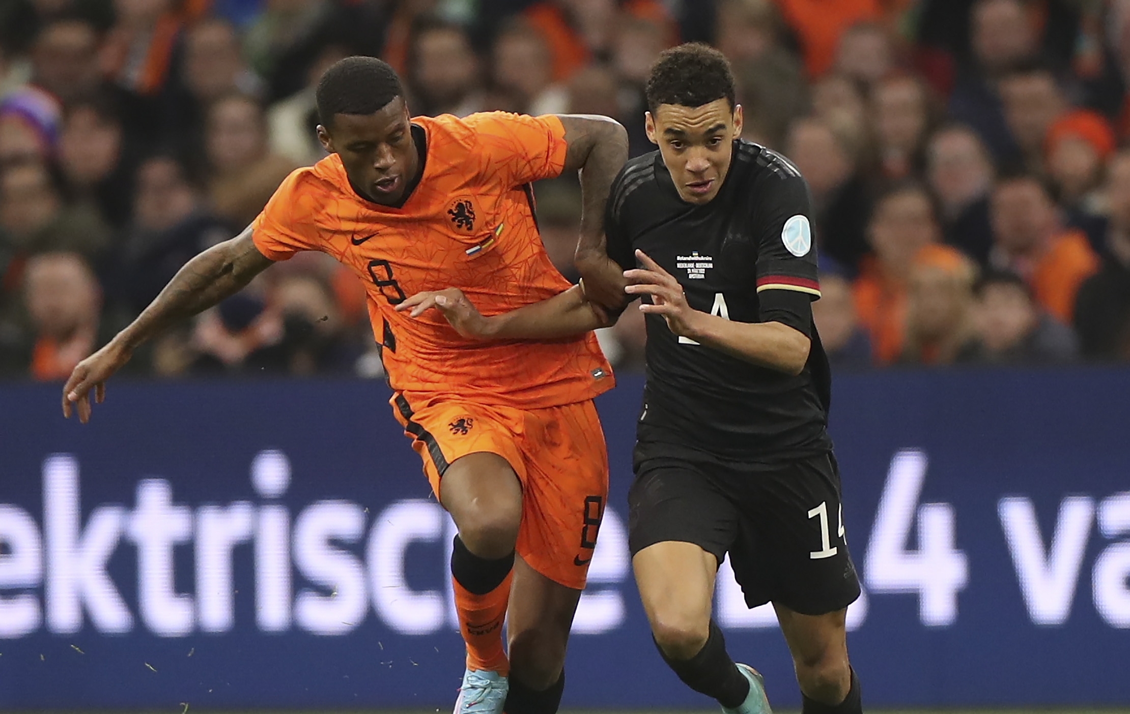 En Holanda se tenía previsto que Wijnaldum fuera titular indiscutible durante la Copa del Mundo. (Foto Prensa Libre: EFE)