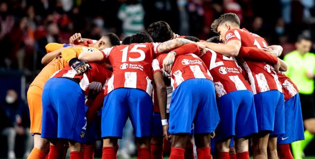 El Atlético de Madrid visitará la cancha del Manchester United. (Foto Prensa Libre: Twitter Atlético de Madrid)