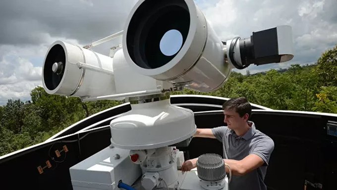 La estación de satélites rusa funciona en Managua desde 2017, cuando fue inaugurada por el gobierno de Daniel Ortega y la agencia espacial Roscosmos. (Foto Prensa Libre: Tomada de @chikistrakiz)