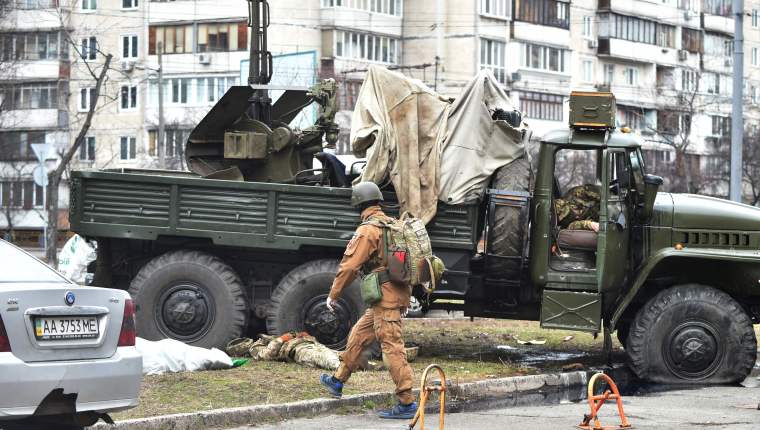 Soldados rusos en Kiev