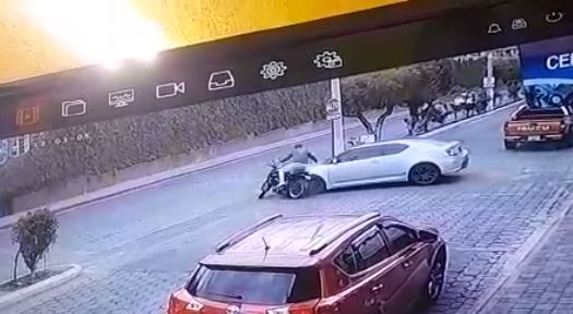 ACCIDENTE DE MOTO EN SAN PEDRO SACATEPÉQUEZ