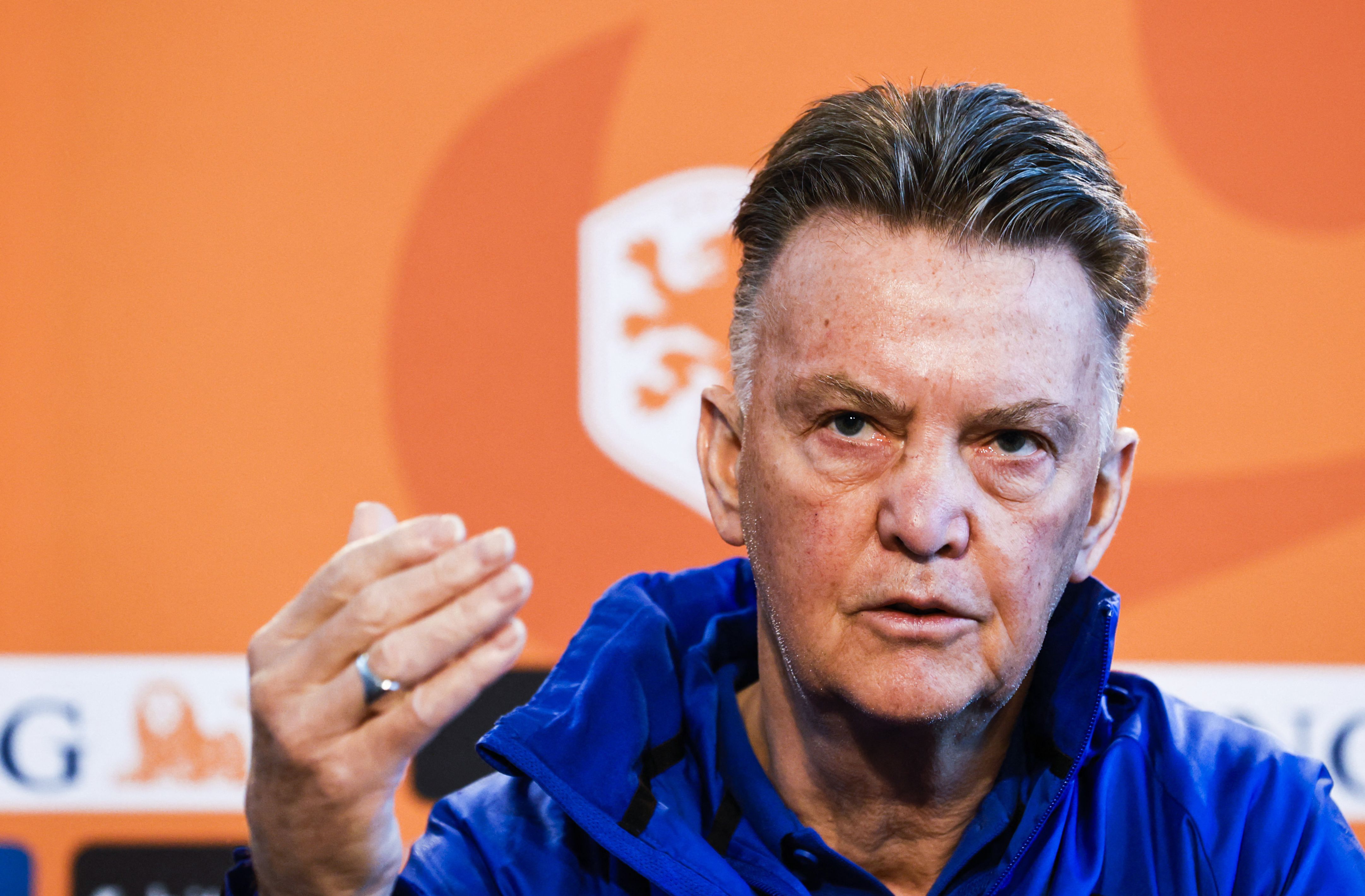 Louis van Gaal sufre de un tipo de cancér. Foto Prensa Libre (AFP) 