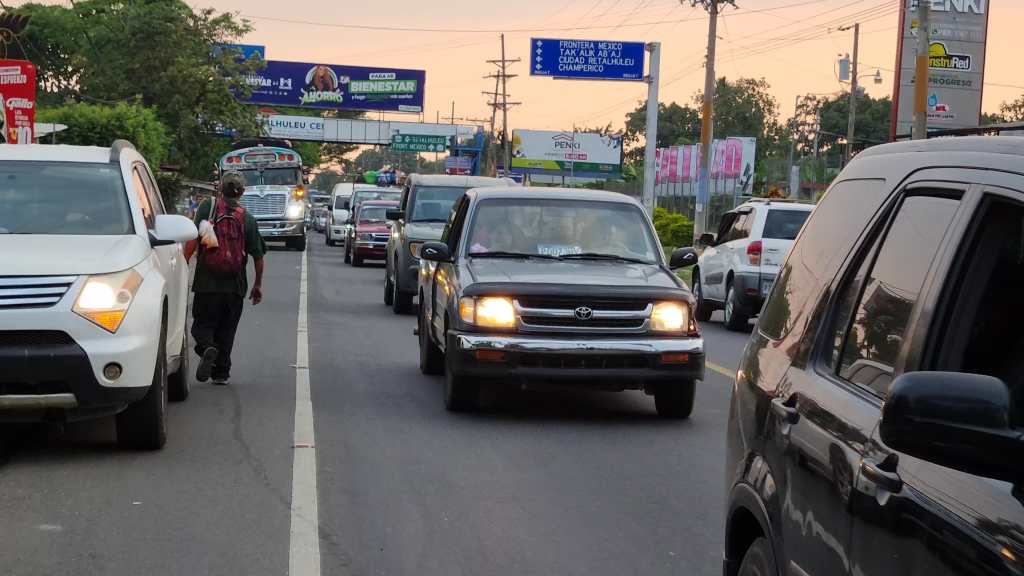 carreter al sur de Guatemala