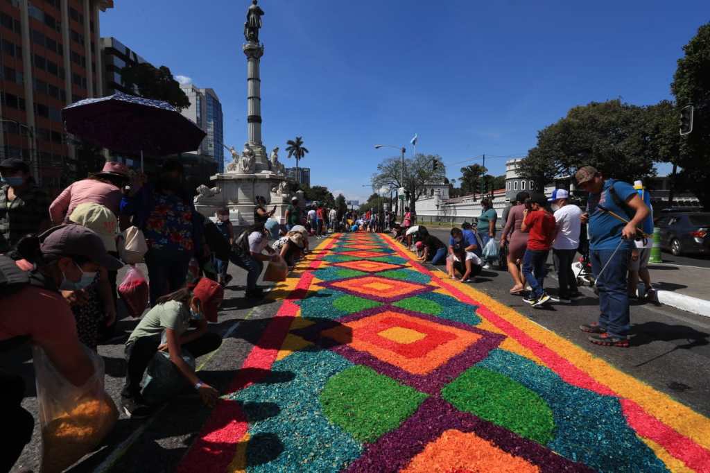 elaboración de alfombra 