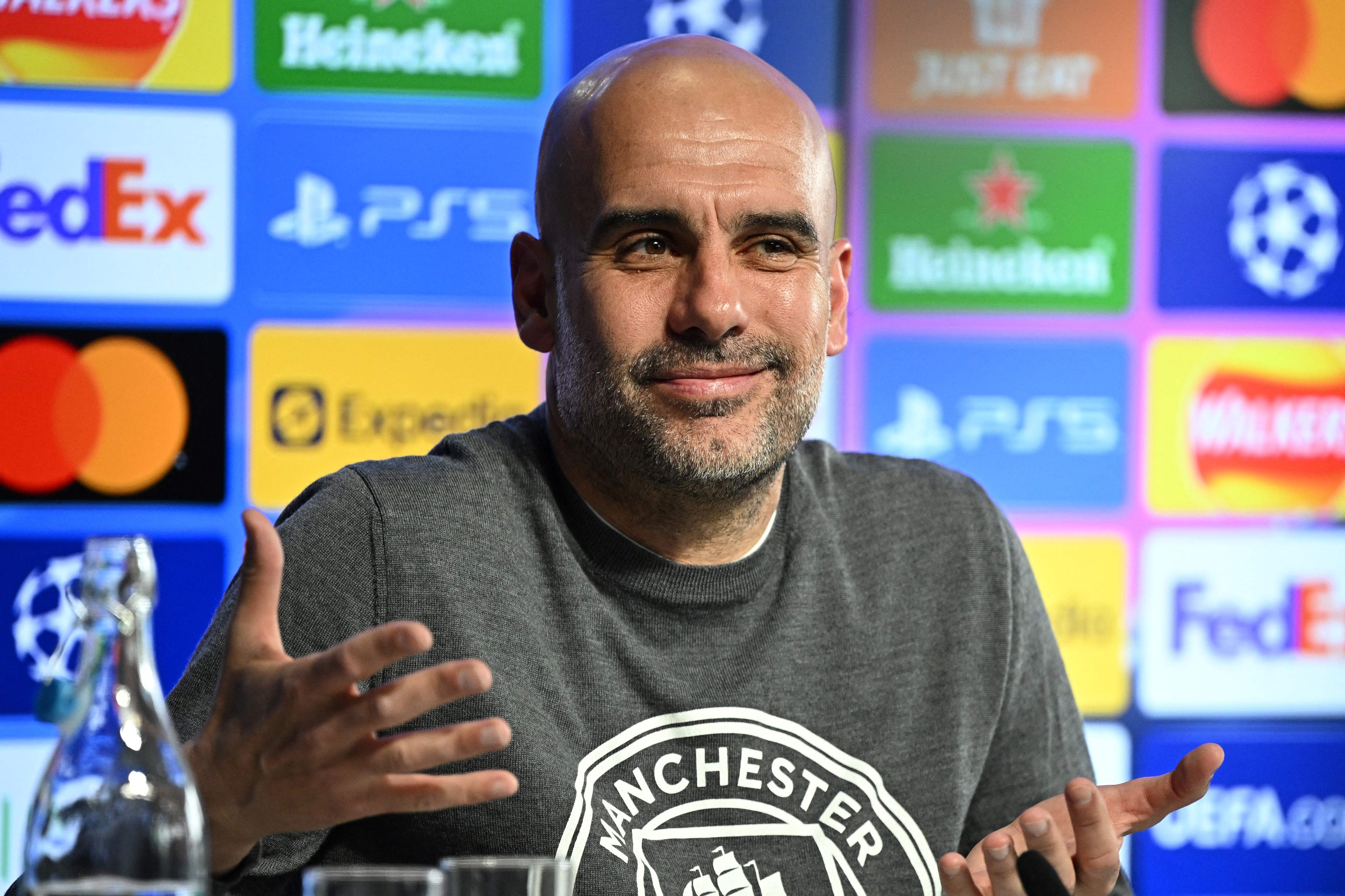 Pep Guardiola, durante la conferencia de prensa de este martes. (Foto Prensa Libre: AFP)