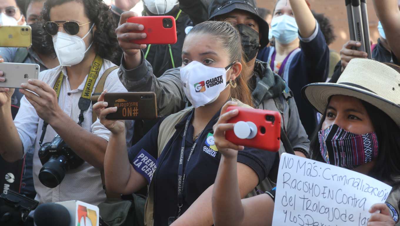 Periodistas de Guatemala se enfrentan a serios problemas relacionados con la libertad de prensa, según un informe de la APG. (Foto Prensa Libre: Érick Ávila)