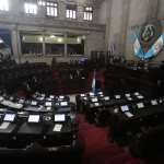 La iniciativa de ley debe de comenzar un estudio previo en Comisión, pero fue presentada por representantes de bloques afines al oficialismo. (Foto Prensa Libre: Juan Diego González)