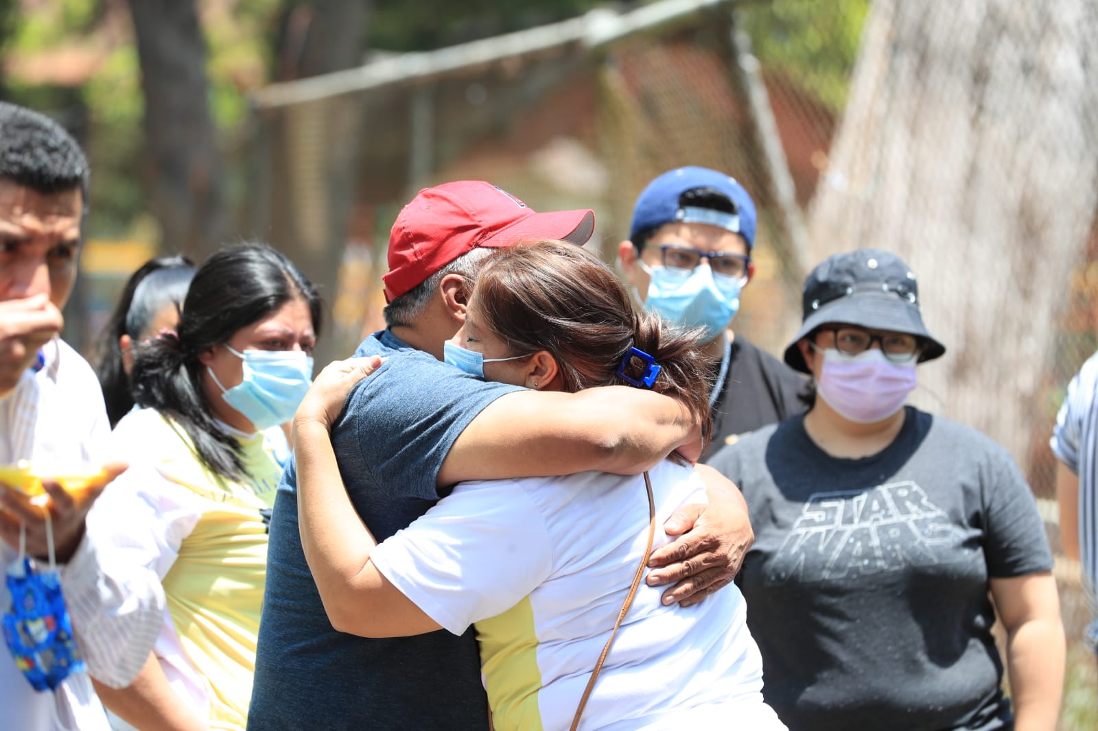 Familia y amigos de Luz María López esperan que la justicia no se siga aplazando. Fotografía: Prensa Libre (Elmer Vargas).