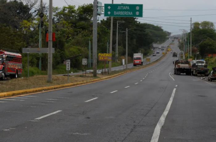 La ley de infraestructura estratégica es cuestionada por diversos sectores, ya que los proyectos que impulsa carecen de estudios técnicos. (Foto Prensa Libre: Hemeroteca PL)