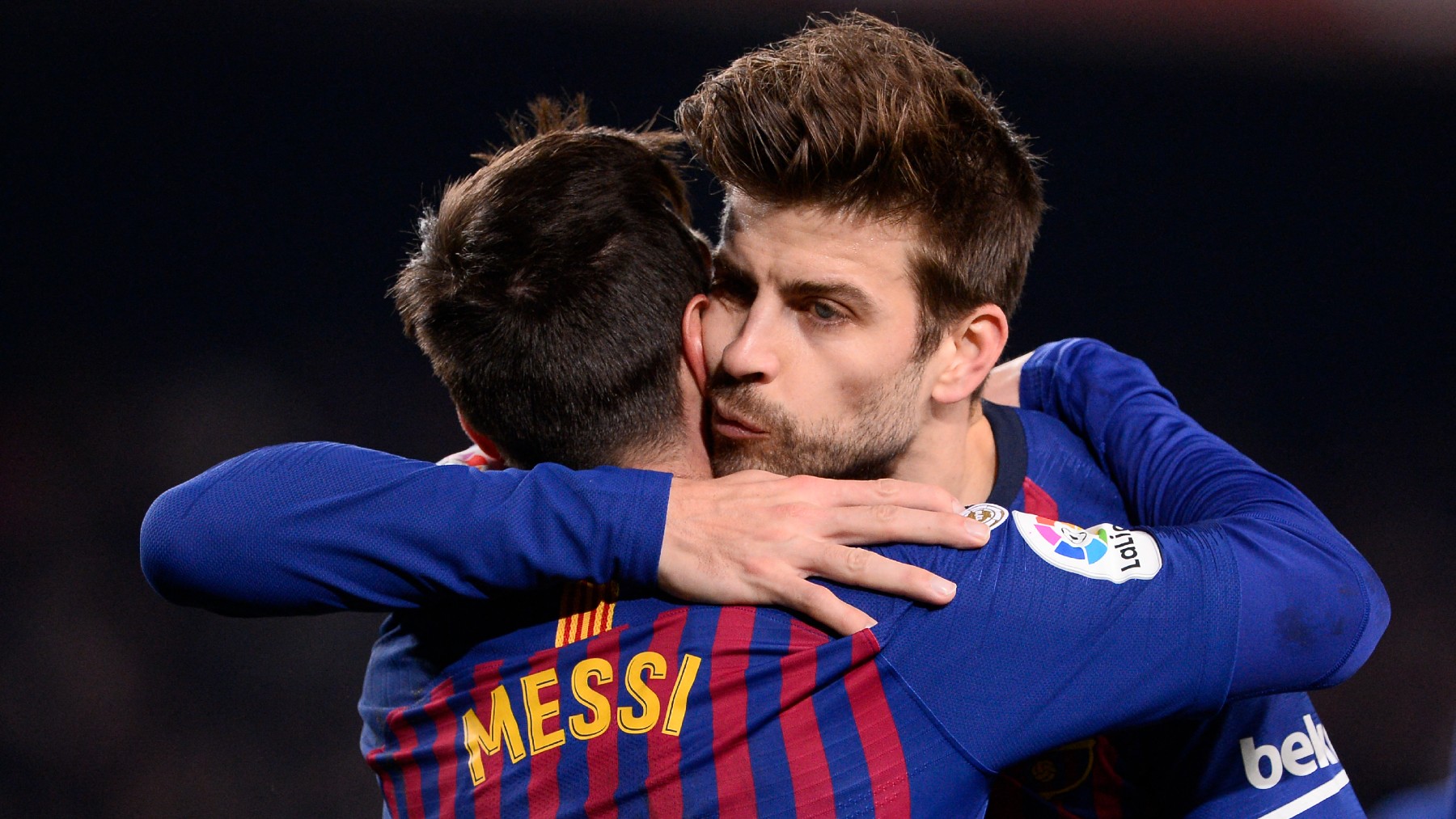 Piqué y Messi fueron grandes aliados dentro y fuera de la cancha. (Foto Prensa Libre: Twitter)