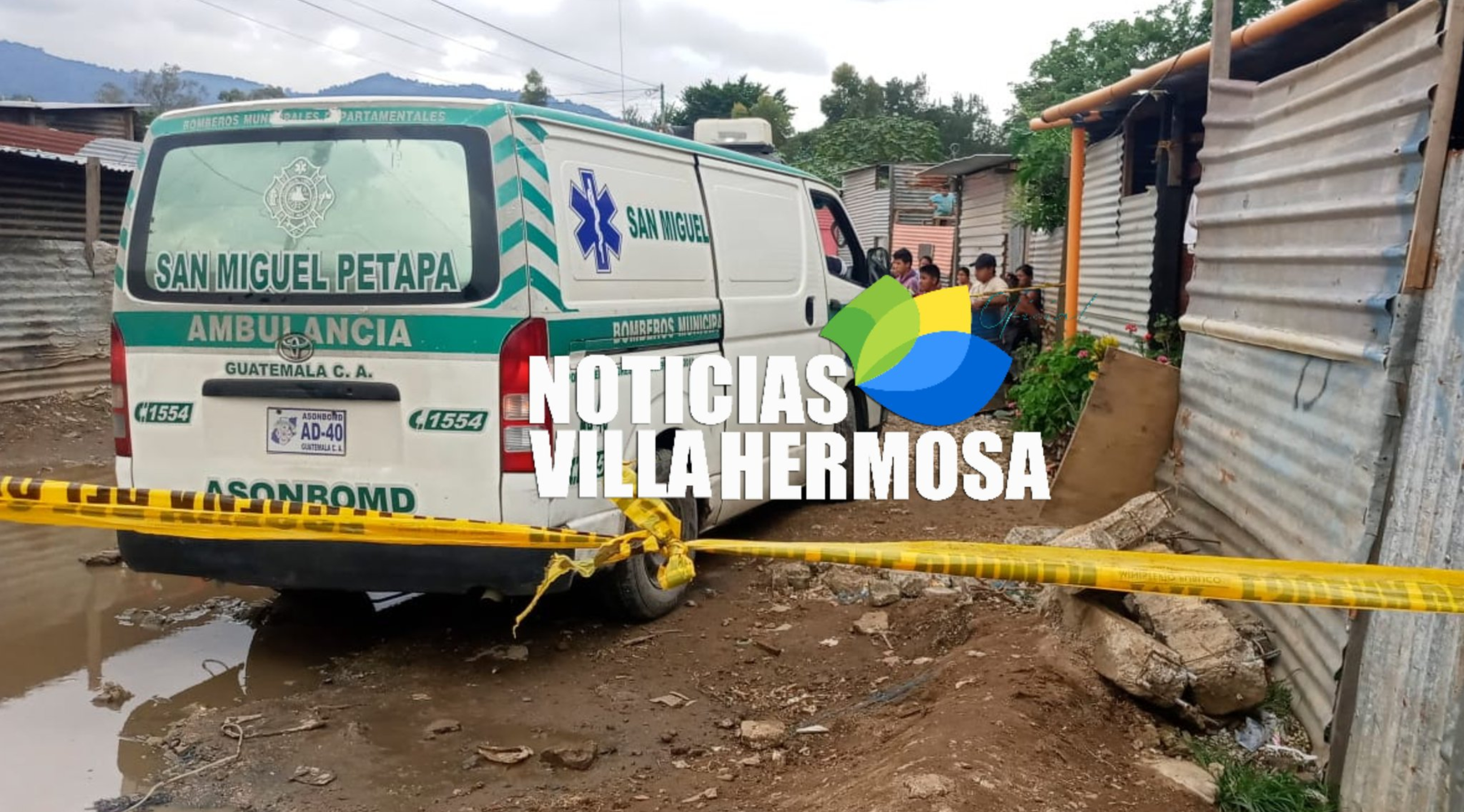 Bomberos Municipales Departamentales y elementos de la Policía Nacional Civil llegaron a la escena en el asentamiento Nueva Esperanza, San Miguel Petapa. Foto Noticias Villahermosa