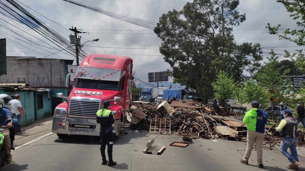 Paso afectado en la ruta Interamericana