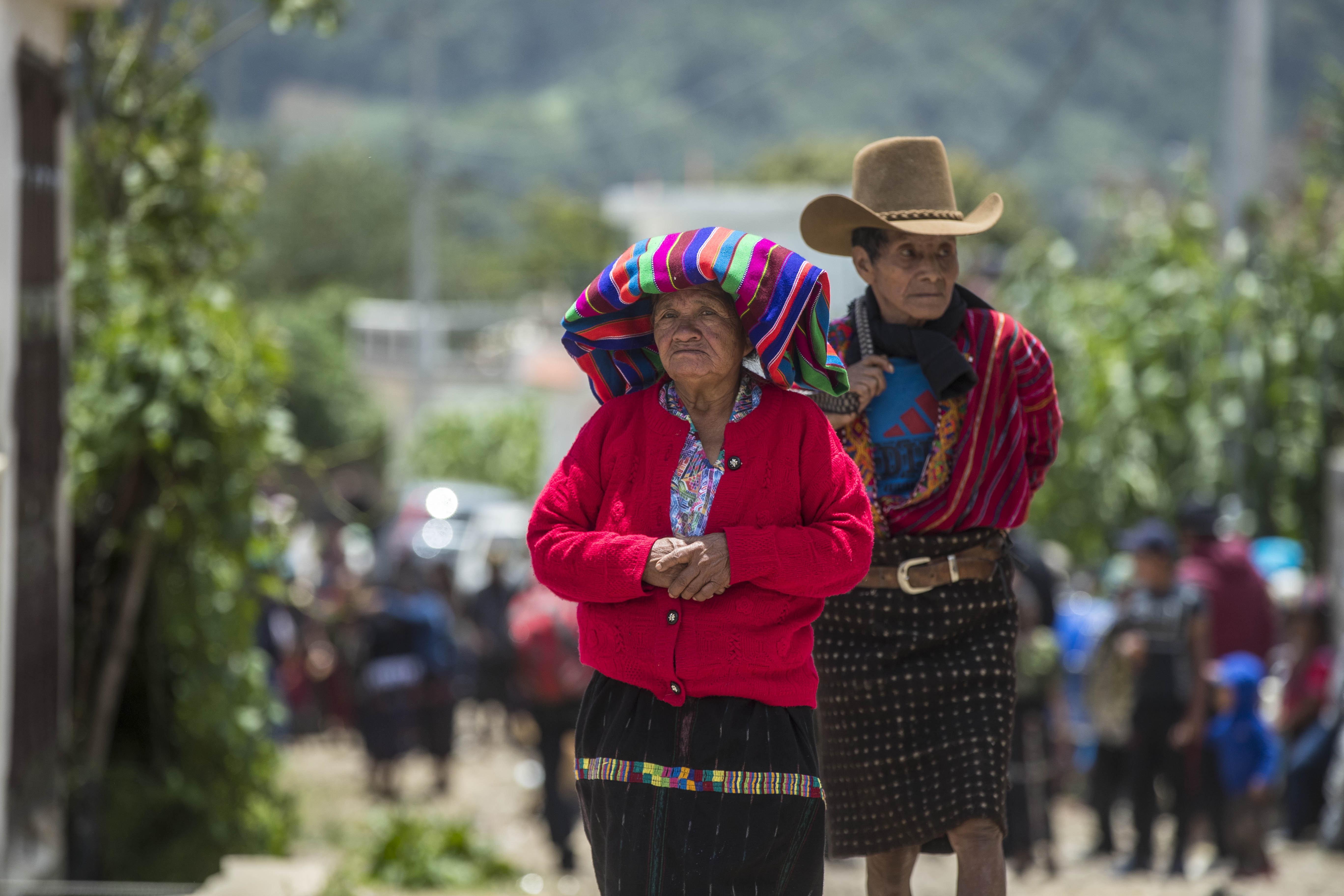 El conflicto entre Nahualá y Santa Catarina Ixtahuacán, Sololá, ha dejado muerte y desolación. (Foto Prensa Libre: EFE) 