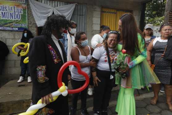  Victoria Lobo, madre de "Chispita"  pide que se haga justicia. (Foto Prensa Libre: Esbín García)