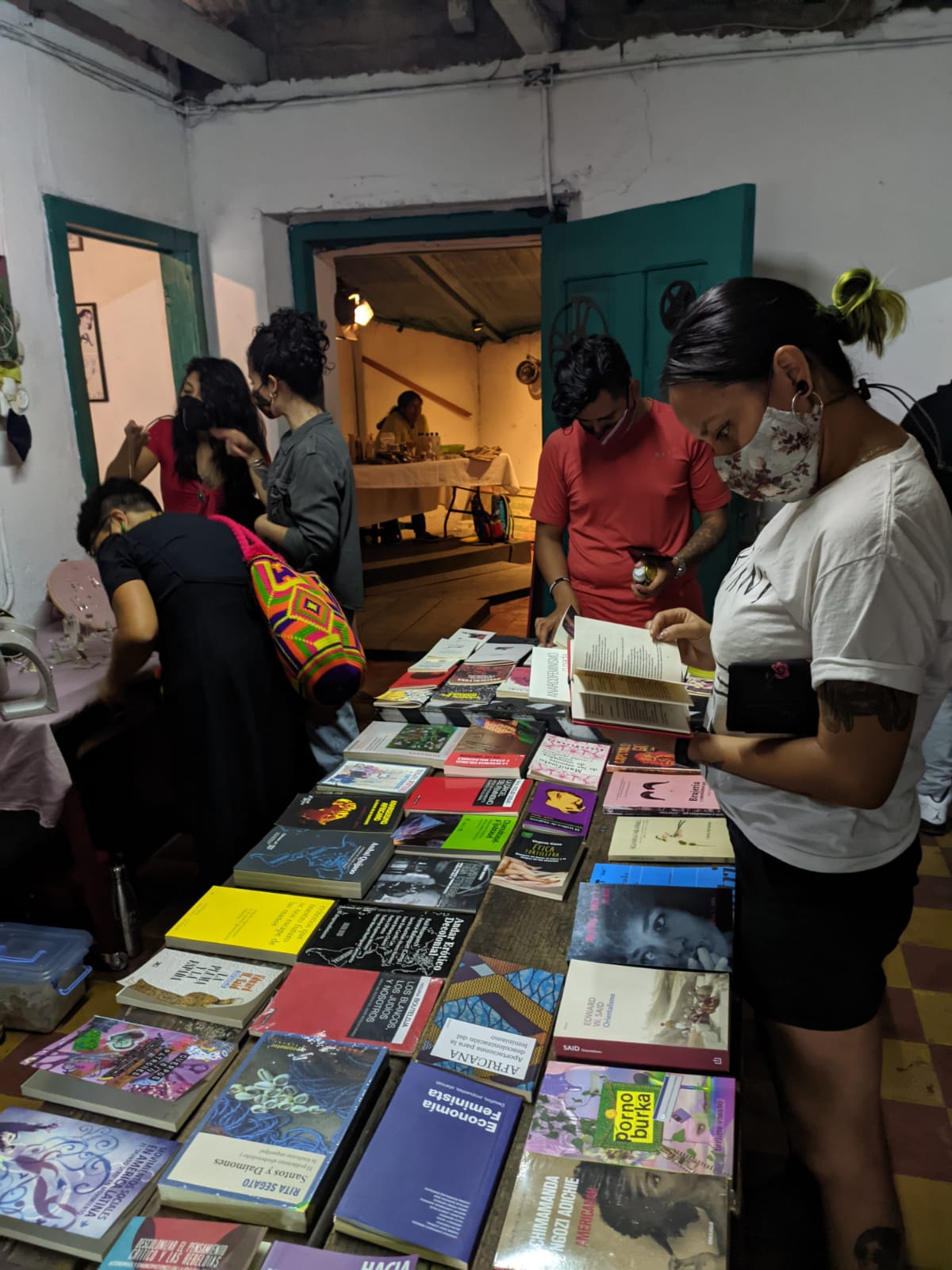 Mercados autogestionados en Guatemala - La Local mercado callejero