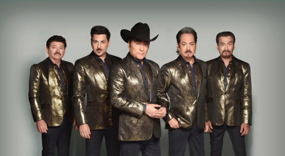 Los Tigres del Norte estrenaron un documental sobre su historia. (Foto Prensa Libre: EFE) 