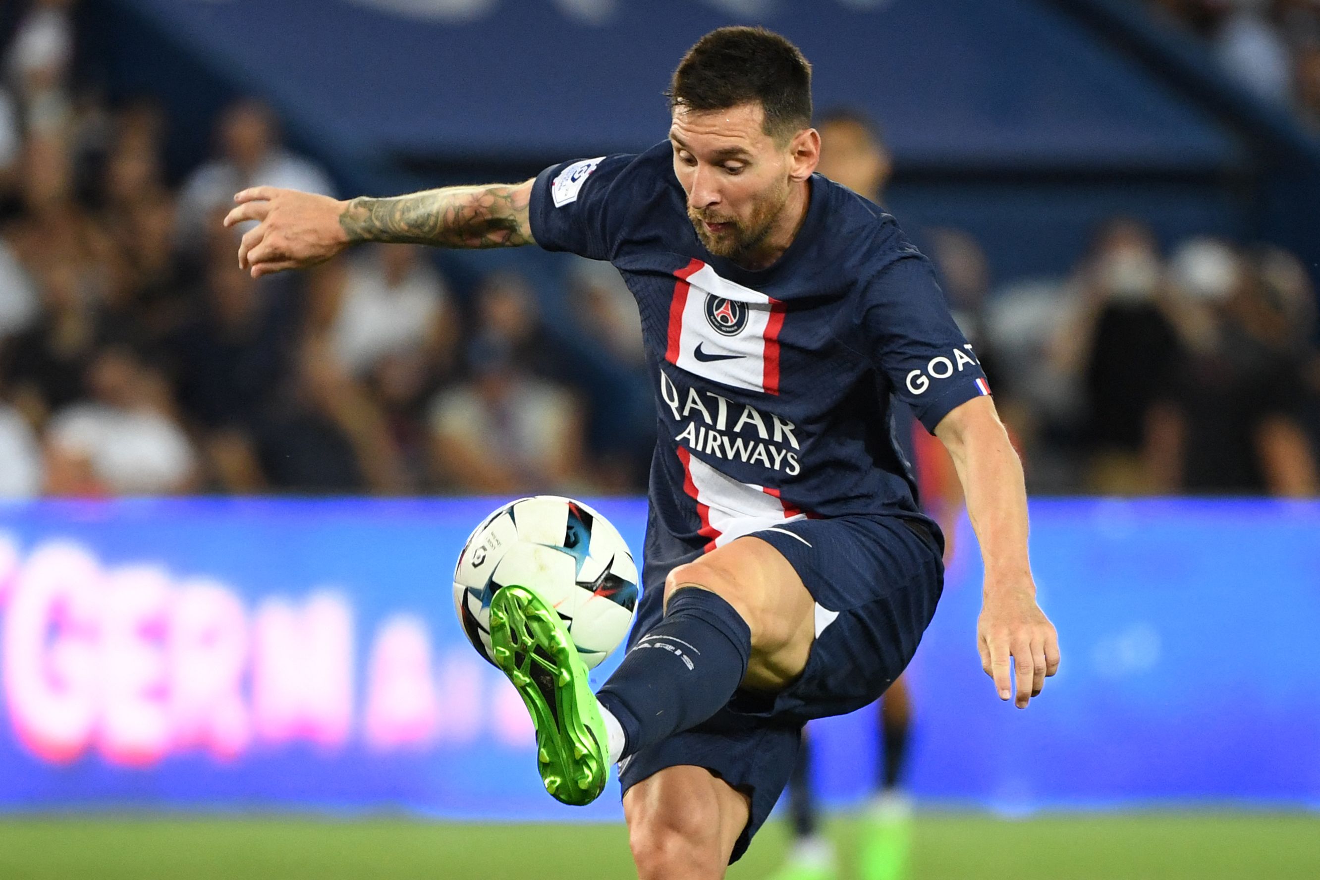 Lionel Messi suma dos goles en la presente temporada con el PSG. (Foto Prensa Libre: AFP)