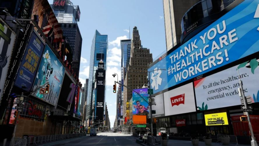 El hallazgo del virus de la polio en aguas residuales de Nueva York sugiere que puede haber transmisión local, advirtieron las autoridades. (Foto Prensa Libre: EFE)