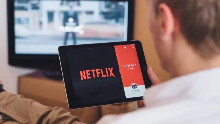 Netflix cumple 25 años de estar en em mercado.  (Foto Prensa Libre; Unsplash)