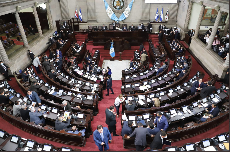 La iniciativa 6120 consiguió dictamen a favor en tan solo ocho días. Fotografía: Congreso. 